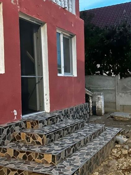 Casă cu 4 camere cu Teren 1000 Mp în Central