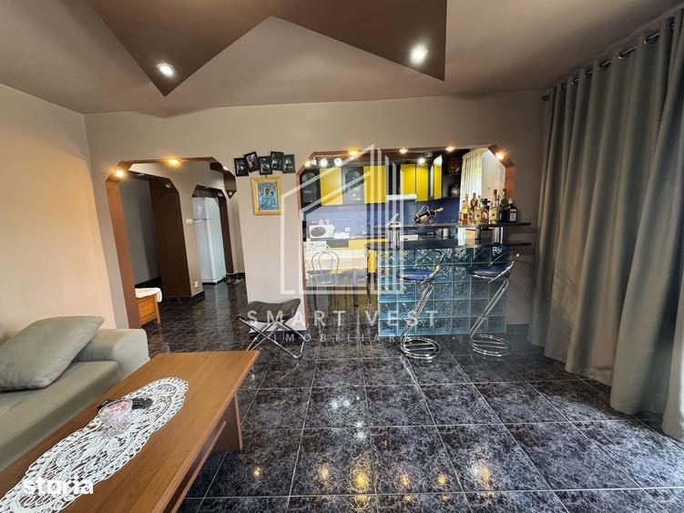 Apartament cu 4 camere decomandat în Micro 16