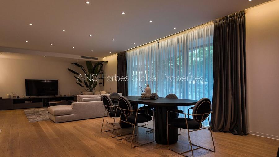 Apartament cu 4 camere, mobilat în Primăverii