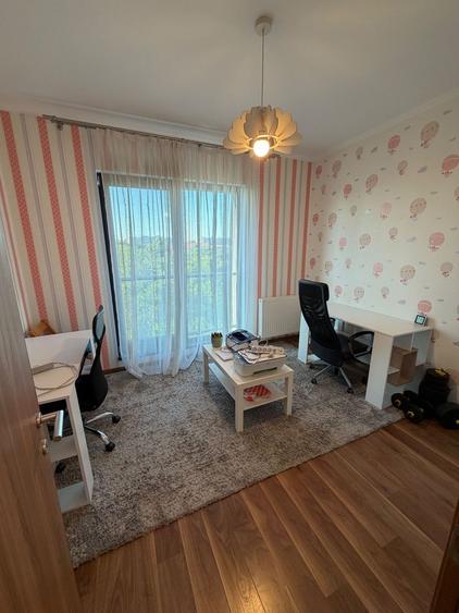 Apartament cu 3 camere decomandat, mobilat în Grozăvești
