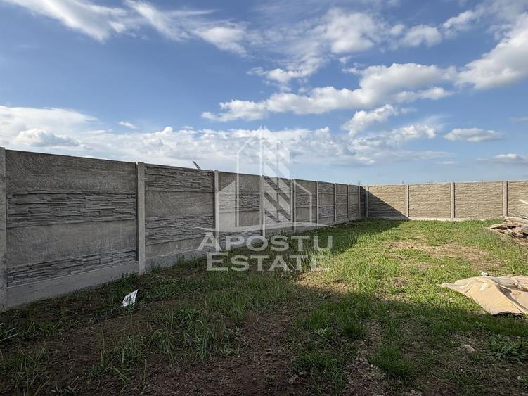 Casă cu 4 camere cu Teren 290 Mp în Urseni