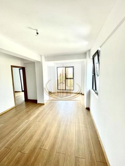 Apartament cu 2 camere decomandat în Apărătorii Patriei