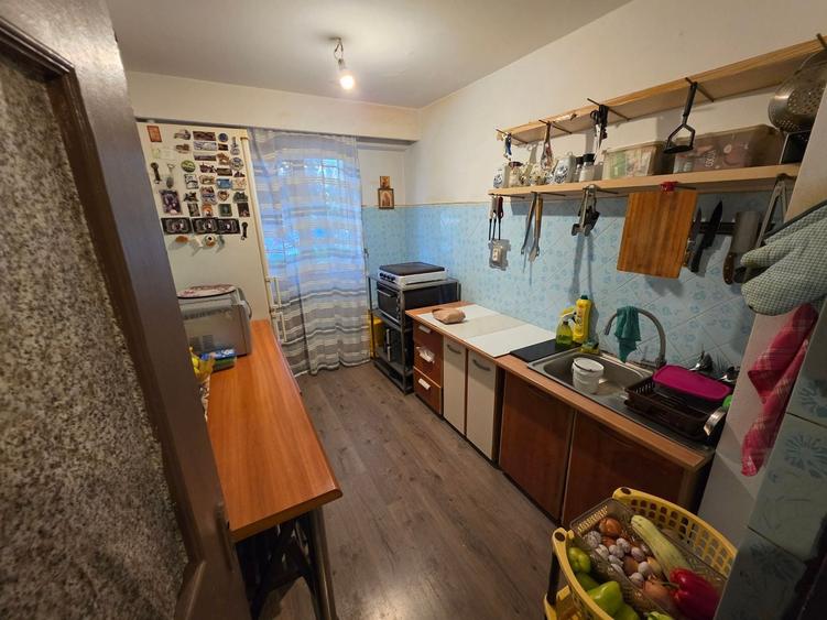 Apartament cu 2 camere decomandat în Casa de Cultură