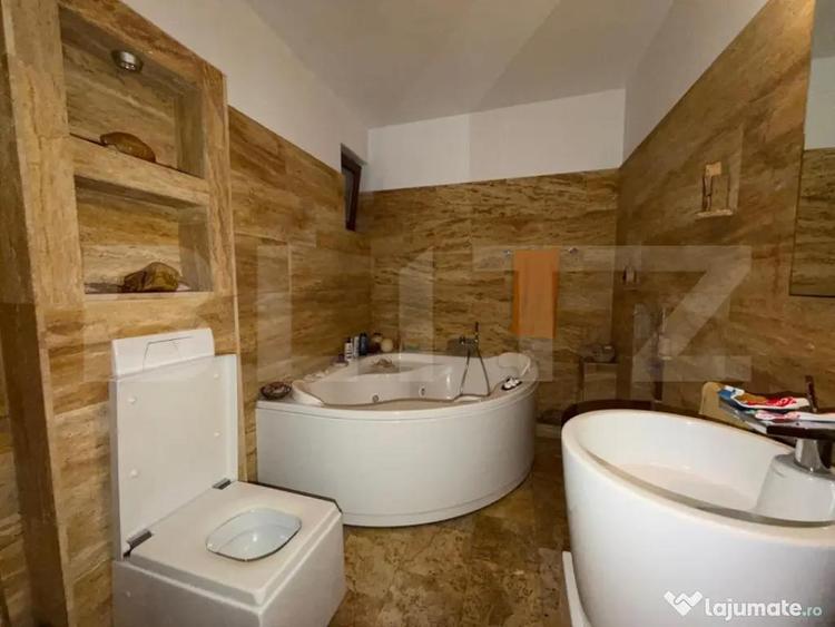Apartament cu 3 camere decomandat în Bogdăneștilor