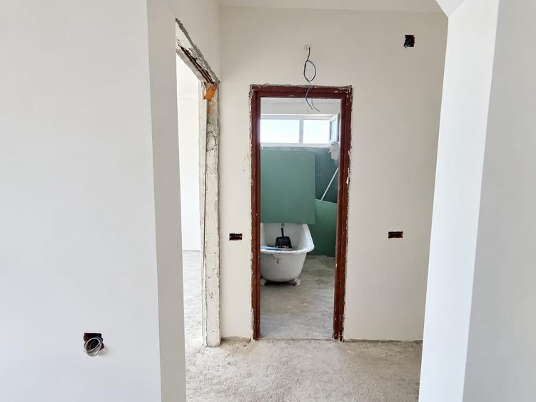 Apartament cu 2 camere semidecomandat în Ultracentral