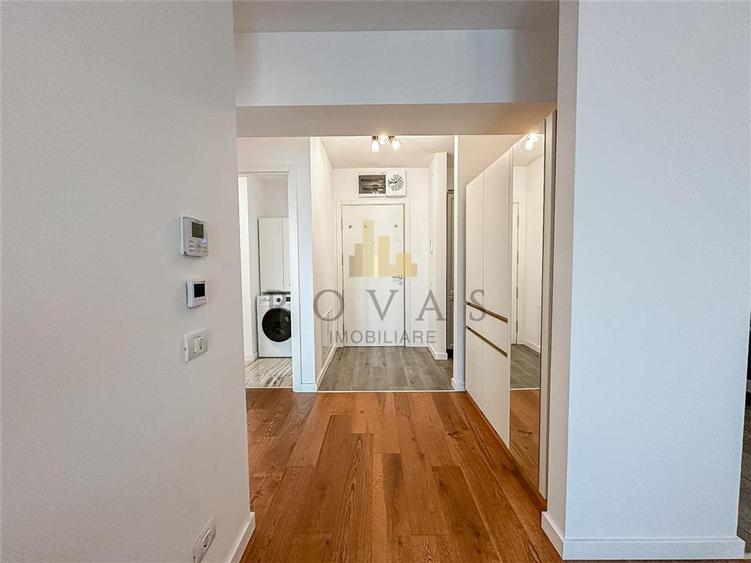 Apartament cu 2 camere semidecomandat, mobilat în Străulești