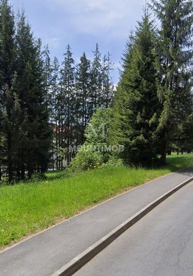 Teren Construcții intravilan de 1404 mp, în Poiana Brașov