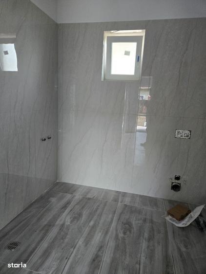 Casă cu 3 camere în Central