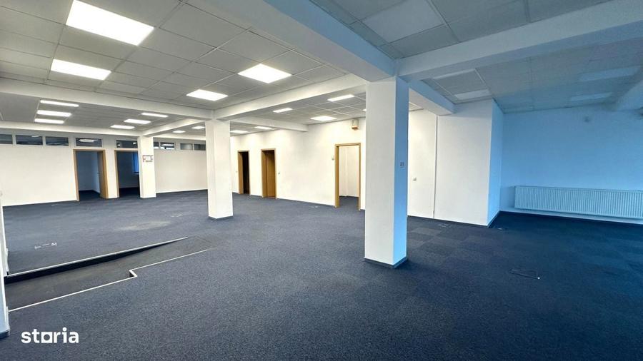 Apartament cu 3 camere în Calea Dumbrăvii