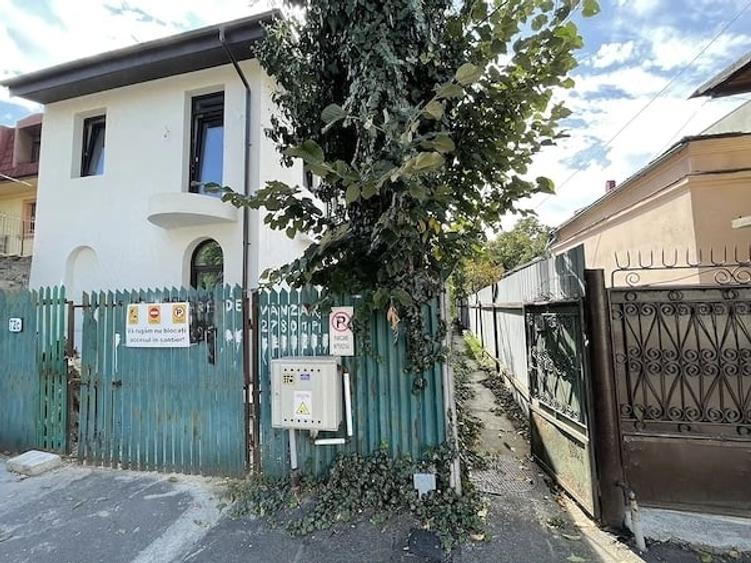Apartament cu 3 camere în Chibrit