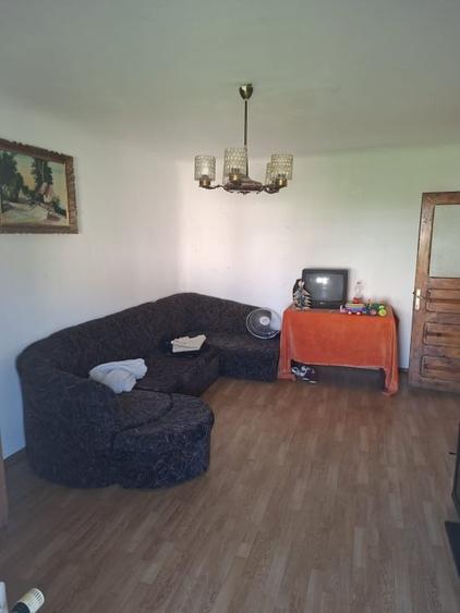 Apartament cu 4 camere decomandat în 1 Mai