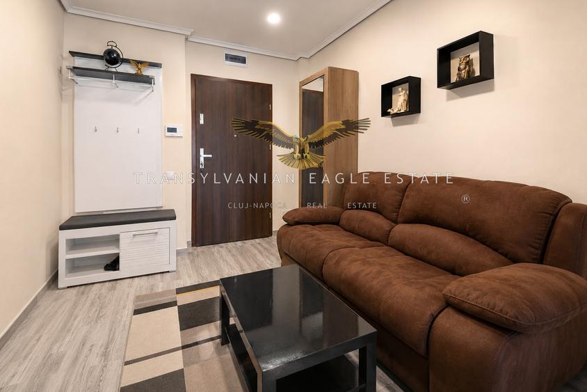 Apartament cu 2 camere semidecomandat, mobilat în Între Lacuri