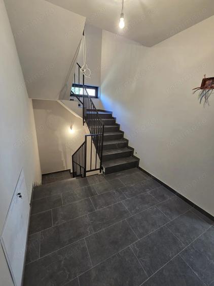 Apartament cu 2 camere decomandat în Zamora