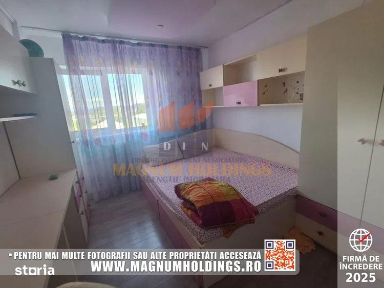 Apartament cu 3 camere decomandat în Negru Vodă