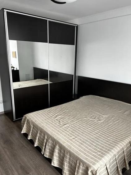 Apartament cu 2 camere decomandat, mobilat în Podu Roș