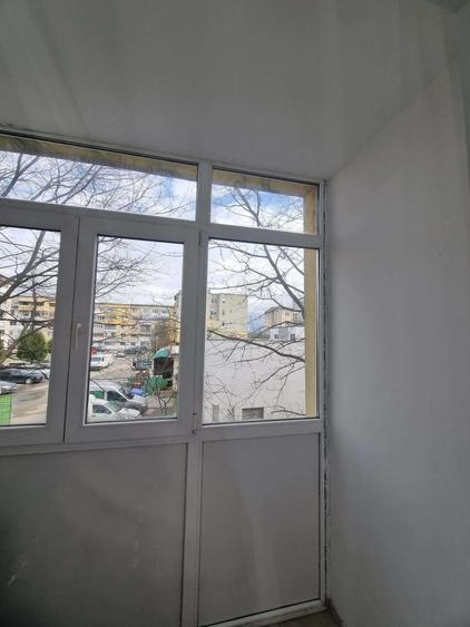 Apartament de vanzare cu 2 camere in Bals complet mobilat, izolat, gata de mutare. - 2