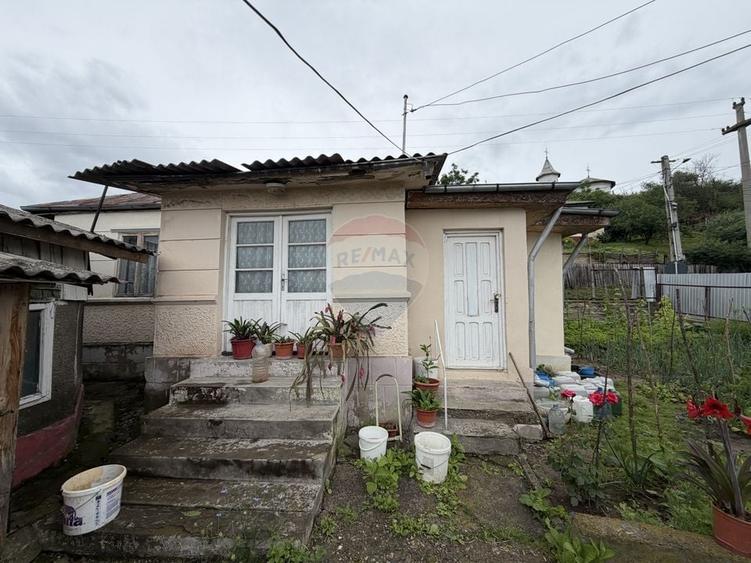 Casă individuală cu 3 camere cu Teren 315 Mp în Nord-Est