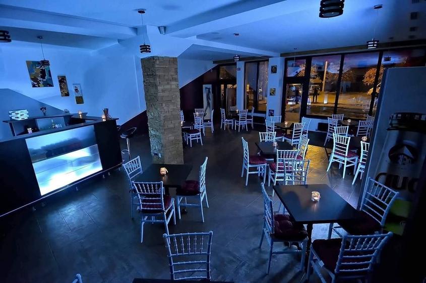 Spațiu comercial, de 80 mp, în Central