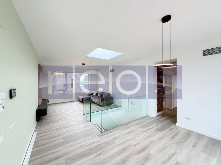 Apartament cu 3 camere, mobilat în Central