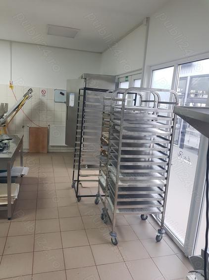 Spațiu comercial, de 100 mp, în Podu Iloaiei
