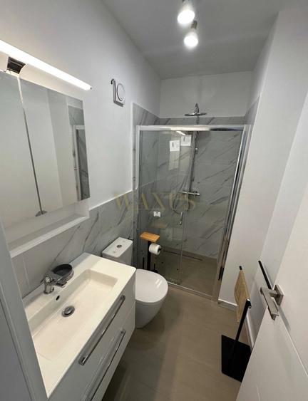 Apartament cu 2 camere semidecomandat, mobilat în Florești