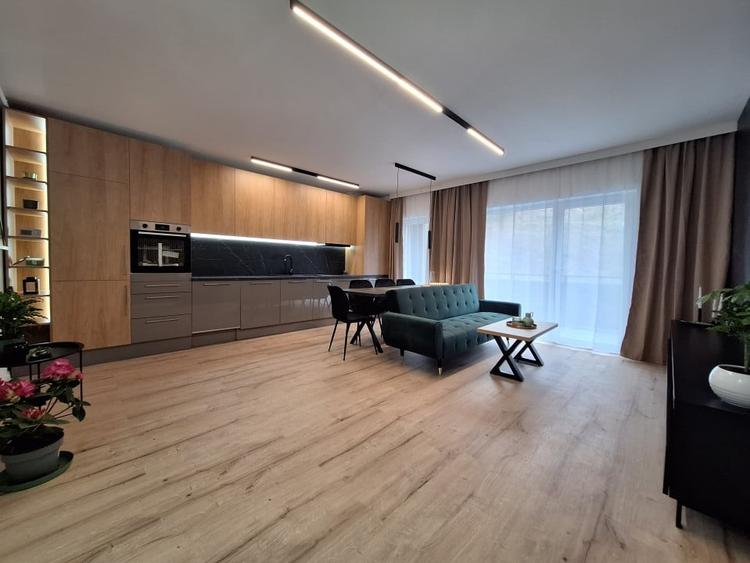 Apartament cu 2 camere semidecomandat, mobilat în Florești — fotografia 2