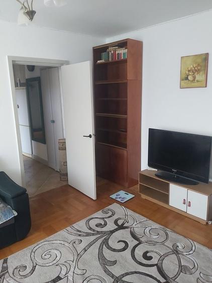 Apartament cu 2 camere nedecomandat în Liteni