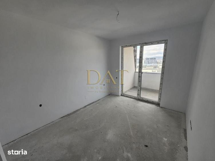 Apartament cu 3 camere decomandat în Între Lacuri