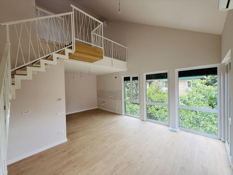 Apartament cu 3 camere în Complex Studențesc
