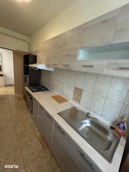 Apartament cu 2 camere decomandat în Bularga