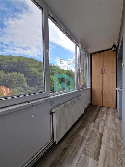 Apartament cu 2 camere decomandat în Dârste