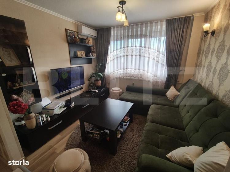 Apartament cu 4 camere decomandat în Decebal