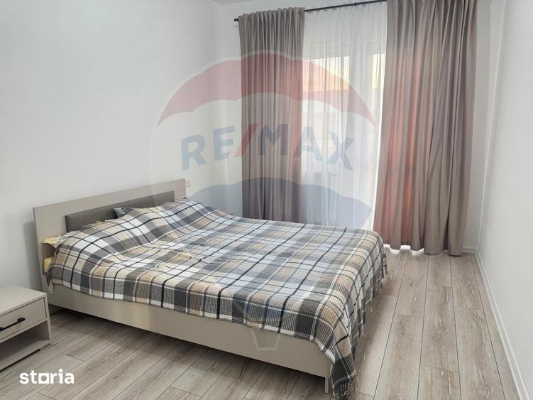 Apartament cu 3 camere decomandat, mobilat în Berceni