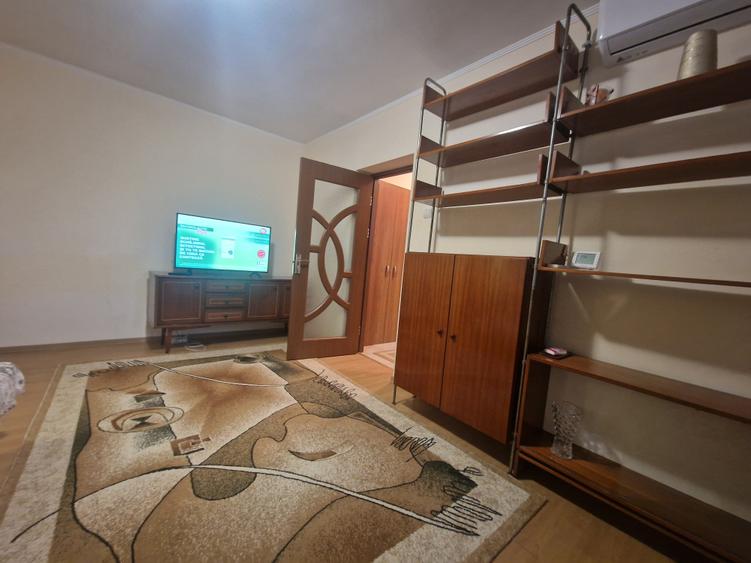 Apartament cu 2 camere semidecomandat în Tomis I