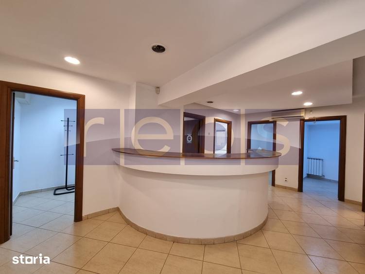 Spațiu comercial, de 590 mp, în Centrul Civic