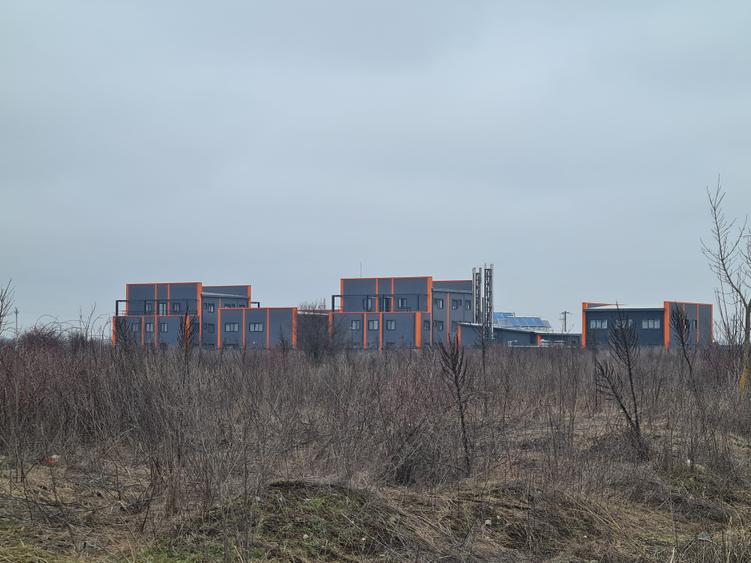 Teren Construcții intravilan de 10000 mp, în Exterior Vest