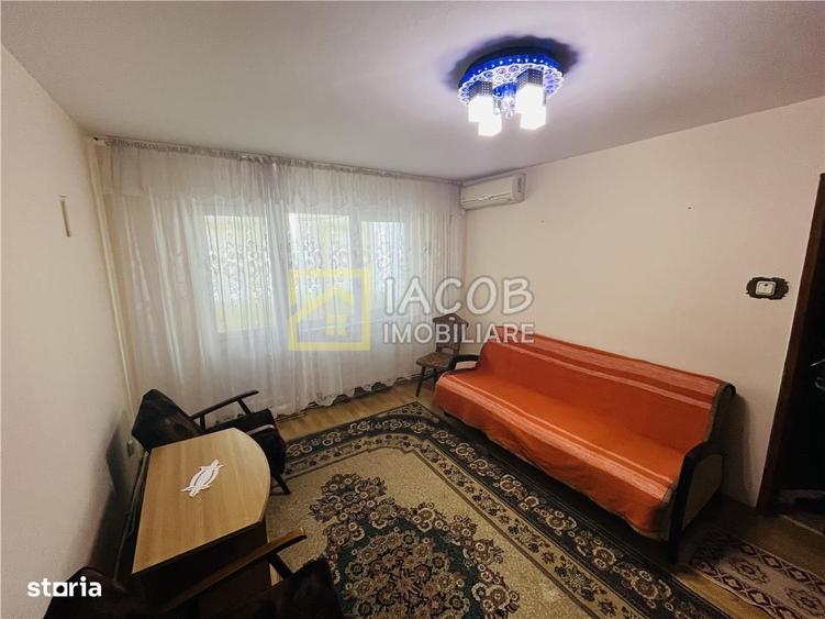 Apartament cu 2 camere semidecomandat, mobilat în Orizont