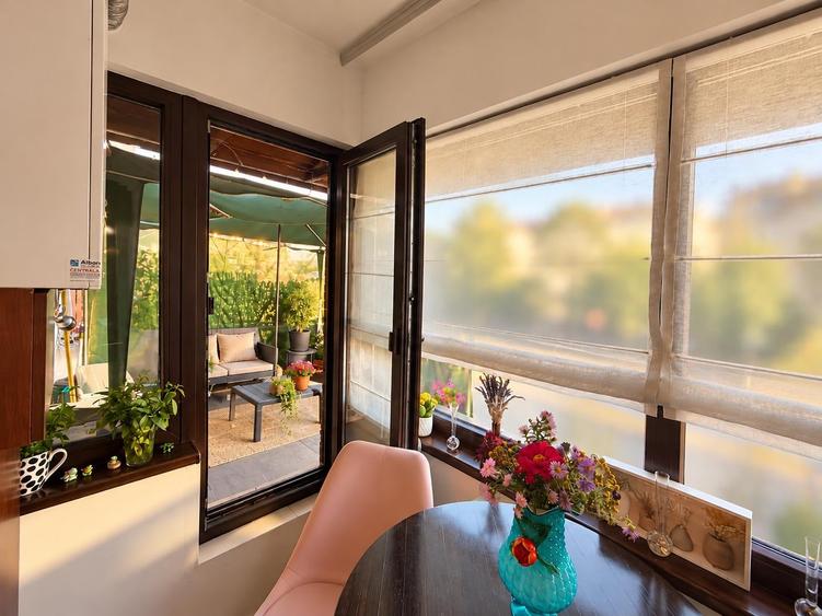 Apartament cu 3 camere în Ampoi 3