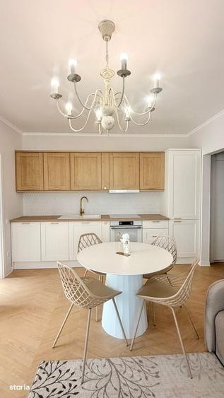 Apartament cu 3 camere în Florești