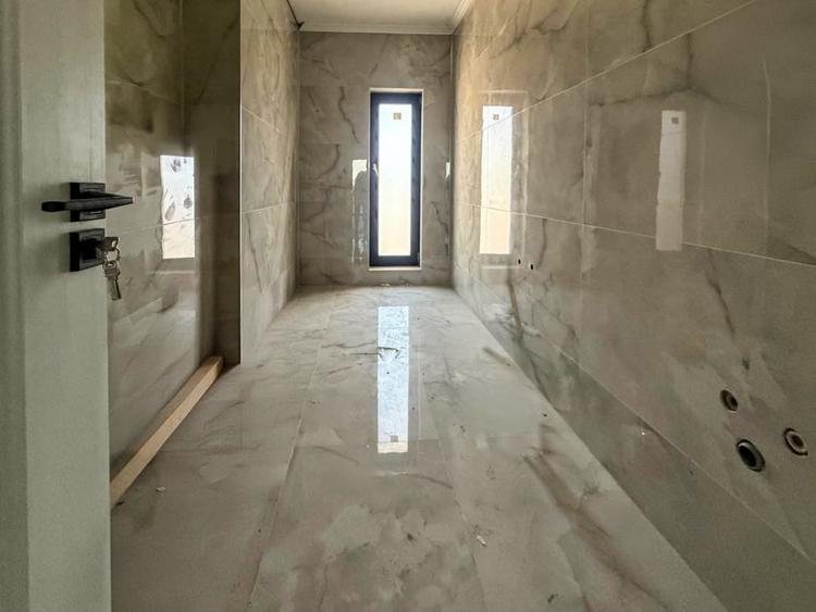Casă individuală cu 4 camere cu Canalizare în Mamaia-Sat