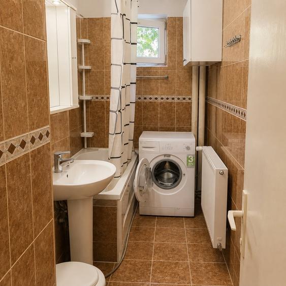 Garsonieră decomandată, mobilată în Complex Studențesc