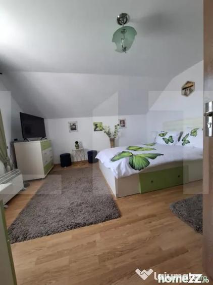 Casă cu 7 camere cu Teren 4600 Mp în Central
