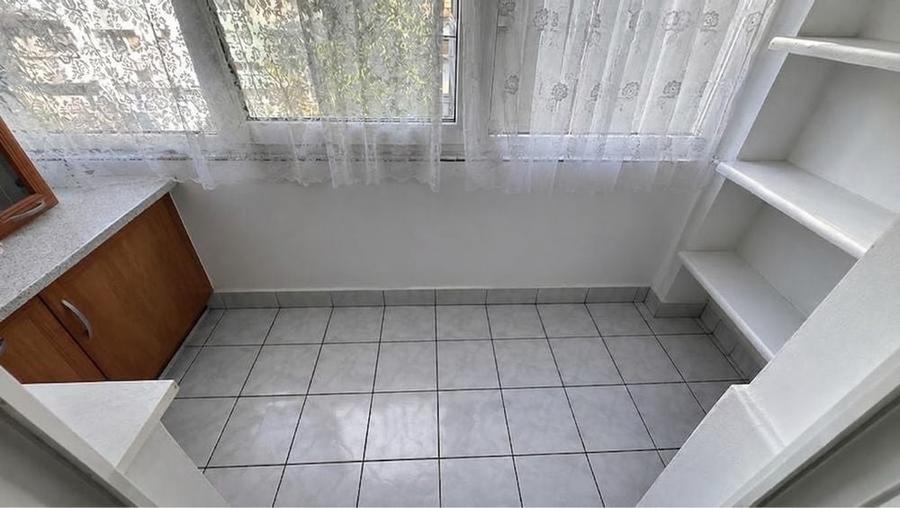 Apartament cu 2 camere nedecomandat în Girocului