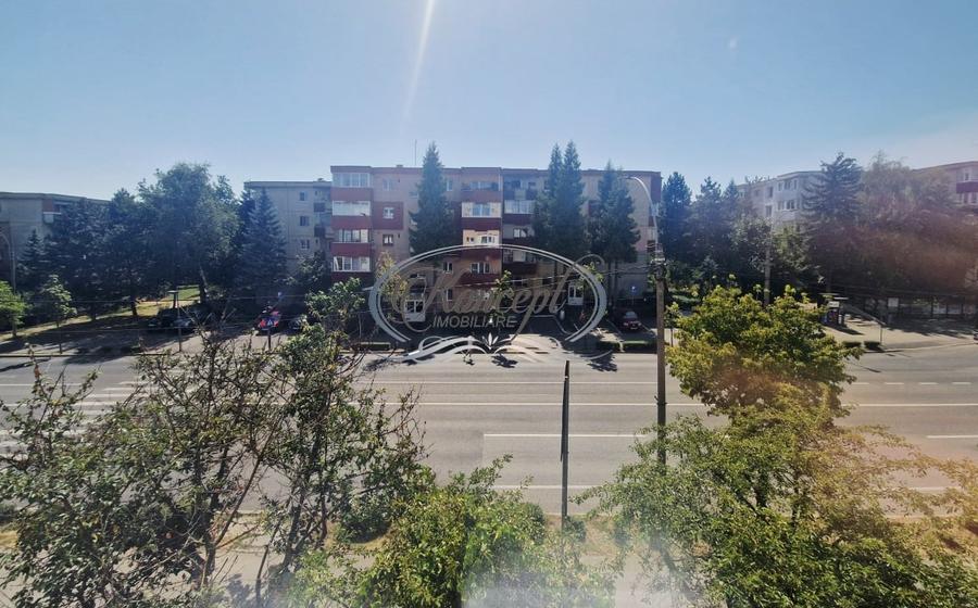 Apartament cu 2 camere decomandat, mobilat în Zorilor