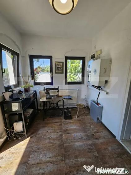 Casă cu 4 camere cu Teren 4435 Mp în Central