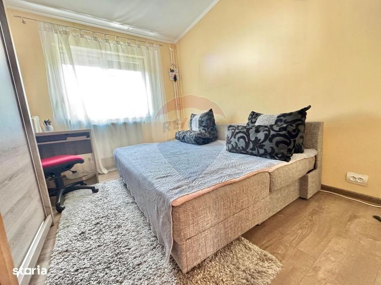 Apartament cu 3 camere decomandat în Rogerius