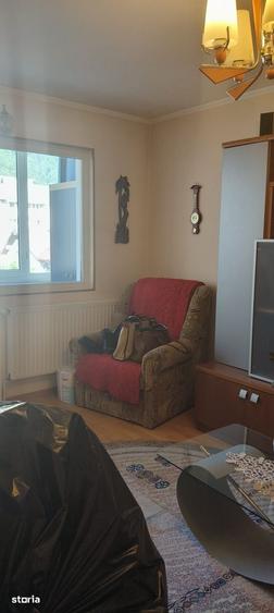 Apartament cu 3 camere în Sud