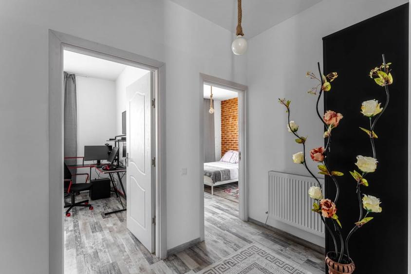 Casă cu 4 camere cu Teren 463 Mp în Dragomirești-Vale
