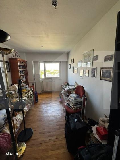 Apartament cu 4 camere în Fabric
