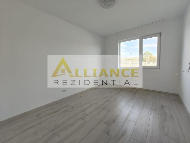 Casă individuală cu 3 camere cu Canalizare în Berceni